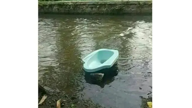 6 Potret 'Kloset Berjalan' Ini Nyeleneh Banget, Konsepnya Bikin Terheran-heran