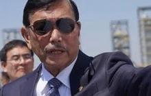 Beredar Kabar Belasan Menteri Ingin Mundur, Luhut: Sudah Ditawarin Enggak Mundur-Mundur