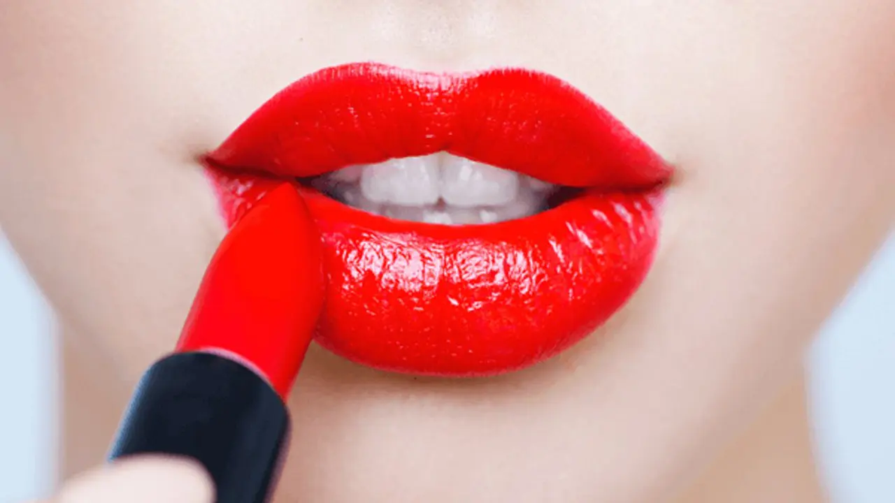 Lipstik merah