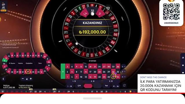 Akun Youtube DPR DKI dihack dan menayangkan siaran langsung judi online. (Nila Chrisna/Liputan6.com)