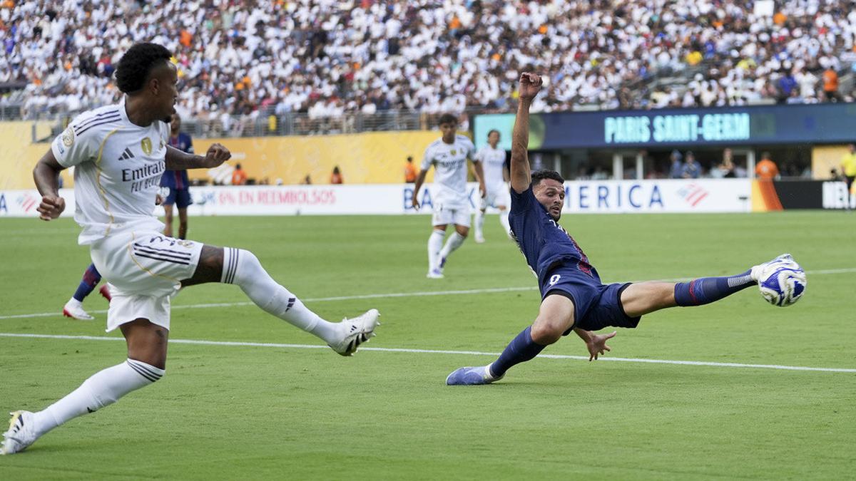 Saat Kekalahan Menyapa, Duo Real Madrid Dani Carvajal dan Eder Militao Comeback Bareng Setelah Cedera Panjang