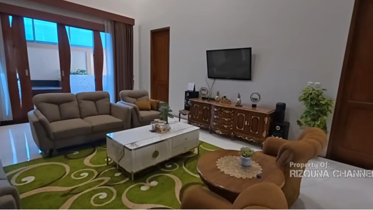 Rumah Mewah