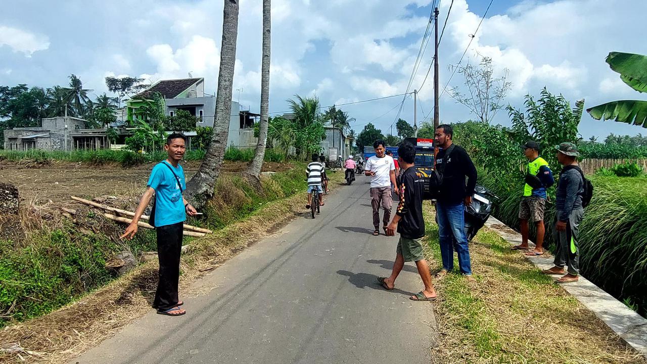 pencuri motor di bengkel tewas diamuk massa