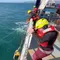 Remaja Ditemukan Terombang-ambing di Atas Perahu Terbalik di Perairan Alaska