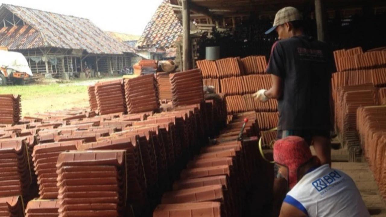 Program Gentengisasi Catat Komitmen Transaksi Rp3 Miliar di Sentra UMKM Majalengka, Mengalir ke Perajin Lokal