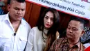 Nagaswara merasa bahwa Inul Vizta melakukan pelanggaran hak cipta. Kasus ini pun telah berlangsung di Pengadilan Negeri Jakarta Utara, Selasa (18/8/2015). (Wimbarsana Kewas/Bintang.com)