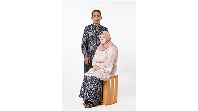 Jatuh sakit dan dijemput orang tuanya
