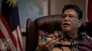 Dubes Malaysia untuk Indonesia Dato Seri Zahrain Mohamed Hashim mengatakan pemerintah Malaysia menjamin keselamatan Siti Aisyah, WNI yang terjerat kasus pembunuhan Kim Jong-nam, saat konferensi pers di Jakarta, Kamis (23/2). (Liputan6.com/Faizal Fanani)