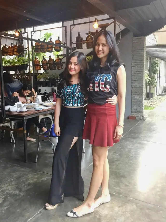 Keakraban Tasya Kamila dan Adik Ipar (sumber: instagram/@talitawb)