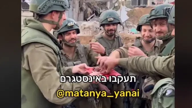 <p>Tentara Israel pamer masak steak di Jalur Gaza. TikTok @matanya_yanai</p>