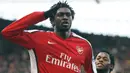 Emmanuel Adebayor bergabung dengan Arsenal pada 2006, setelah itu memutuskan pindah ke Manchester City tiga musim kemudian. Bersama The Citizin, Adebayor dipinjamkan ke Real Madrin, namun hanya bertahan setengah musim saja. (Foto: AFP/Glyn Kirk)