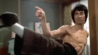 Bercerita tentang duel Bruce Lee dengan Wong Jack Man, jago kungfu di kawasan pecinan San Fransisco tahun 1965. 
