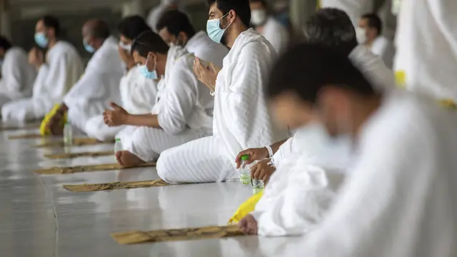 Potret Khusyuknya Jemaah Saat Jalani Ibadah Haji