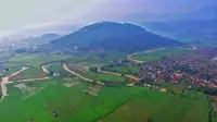 6 Fakta Menarik Gunung Palasari yang Terkait Sejarah Kerajaan Arcamanik