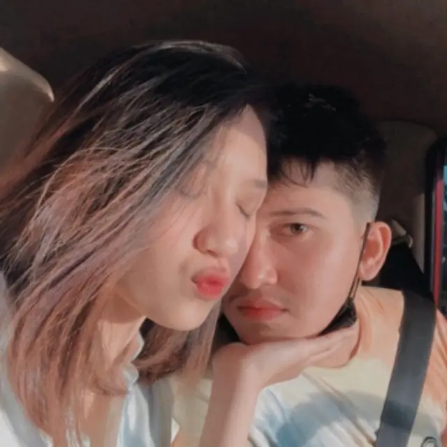 Sudah Menikah, Ini 6 Potret Aktor Sidik Edward dan Istri yang Jarang Tersorot