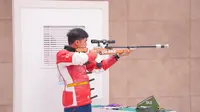 Petembak Indonesia&nbsp;Muhammad Sejahtera Dwi Putra meraih medali emas&nbsp; cabor menembak nomor Shooting-Mens 10m Running Target Asian Games 2023&nbsp;di Fuyang Yinhu Sports Centre China, Senin, 25 September 2023. (foto: NOC)