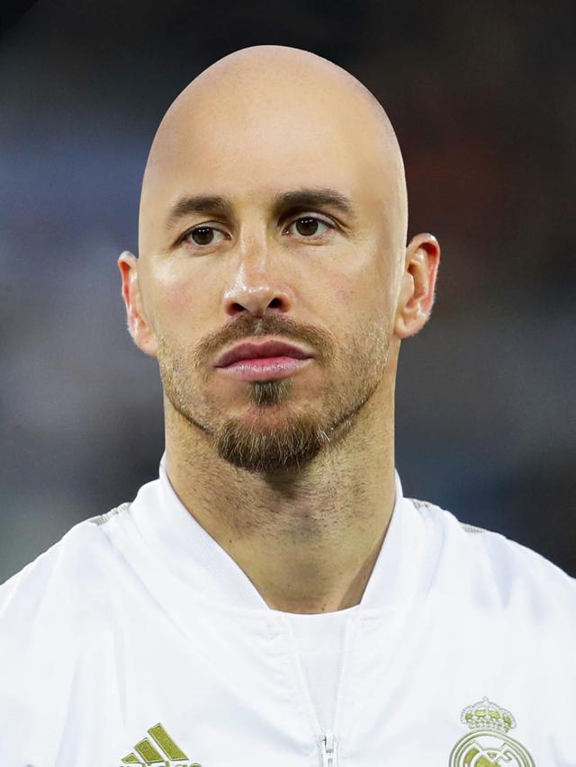 Foto Editan Pemain Bola Jadi Botak Ini Kocak