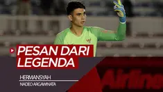 Berita video legenda kiper Timnas Indonesia, Hermansyah, memberi pesan kepada penjaga gawang Timnas Indonesia U-22 untuk SEA Games 2019, Nadeo Argawinata.