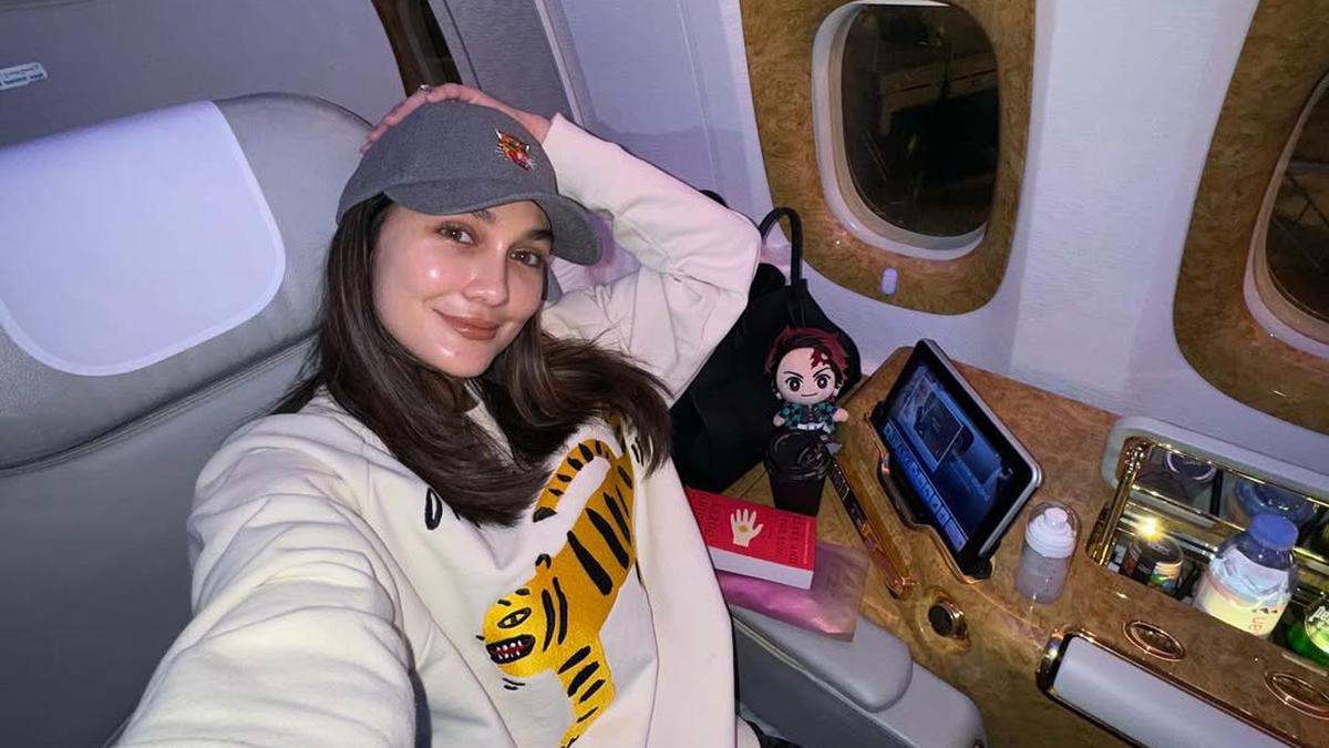 Gaya Sehat dan Bugar ala Luna Maya, Kombinasi Pola Makan Sehat dan Olahraga Rutin