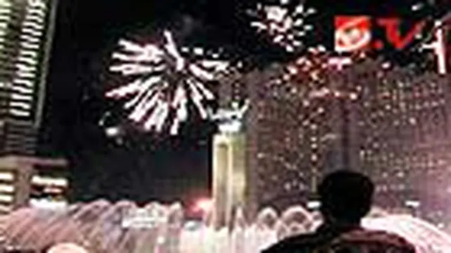 Warga Jakarta Rayakan Pergantian Tahun