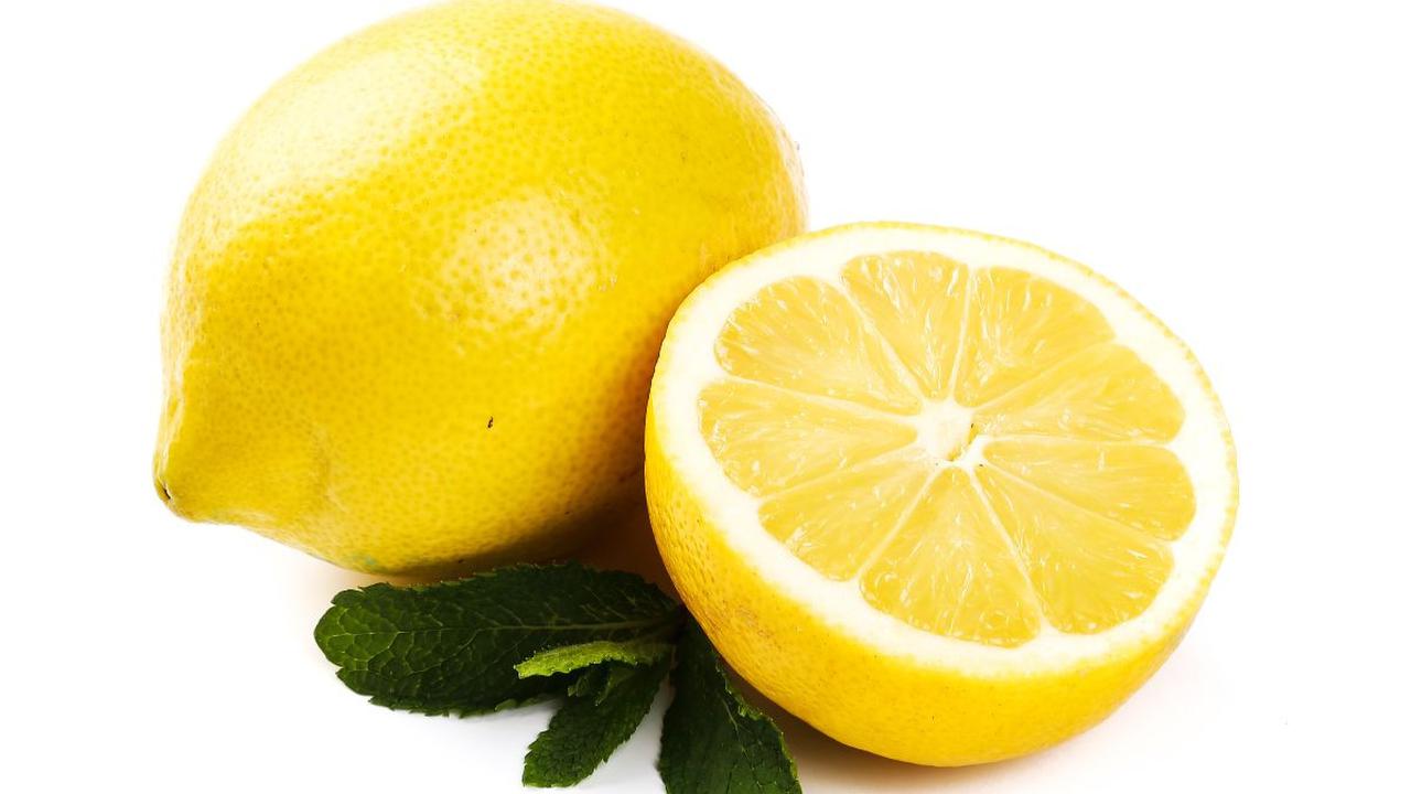 4. Perasan Lemon