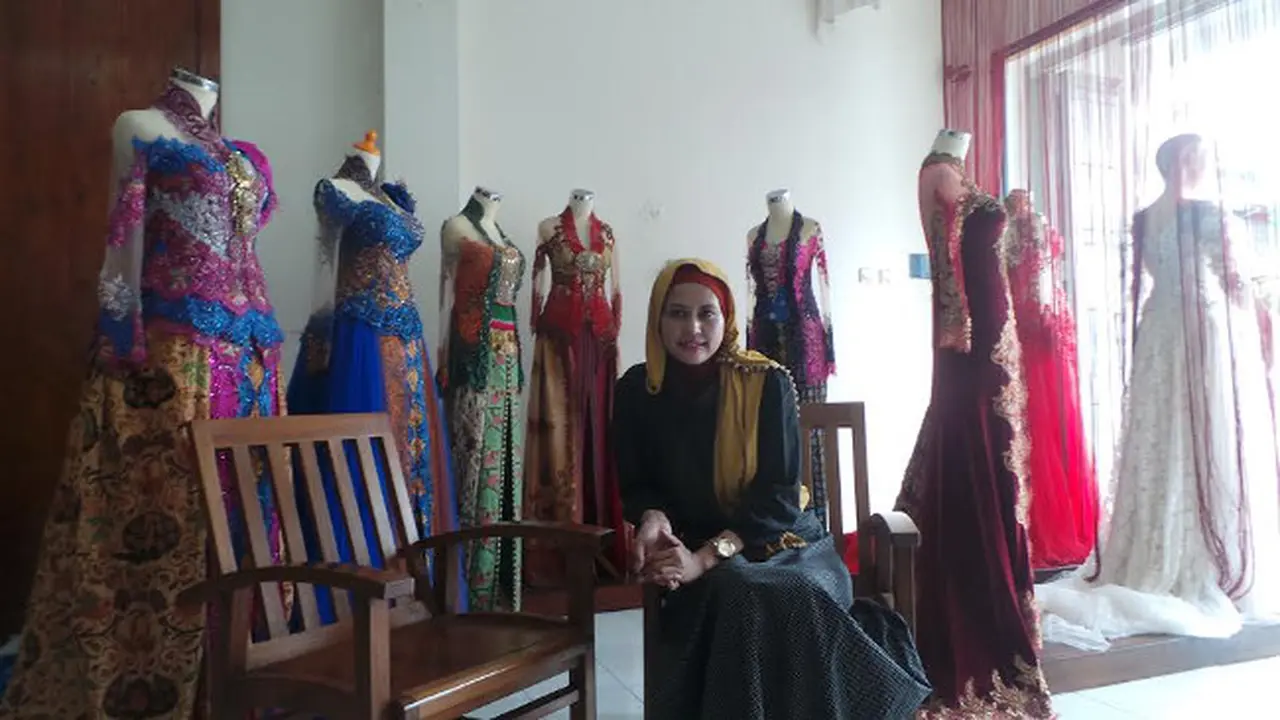 Hanif Aisyah - Perancang Busana Nikah Gibran-Selvi 0615