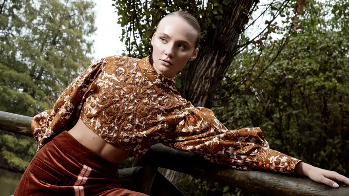 Desainer Lokal Jenny Yohana Kansil Raih Penghargaan dari Emerging Talents Milan