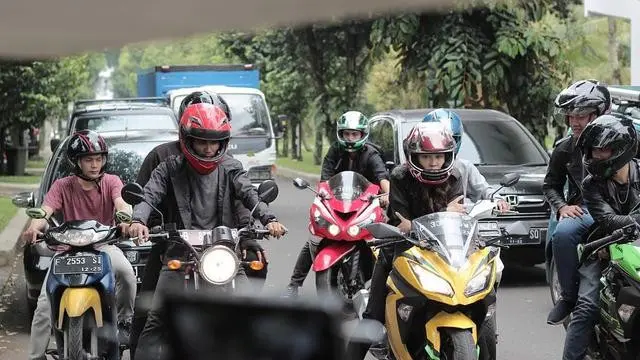 6 Potret Yasmin Napper Perlihatkan Keahliannya di Balik Layar, Cewek Multitalenta