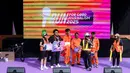 <p>Penampilan grup cheering dari SCM saat Run for Journalism 2025 yang berlangsung di Unika Atma Jaya, Jakarta, Minggu (16/11/2025). (Bola.com/Bagaskara Lazuardi)</p>