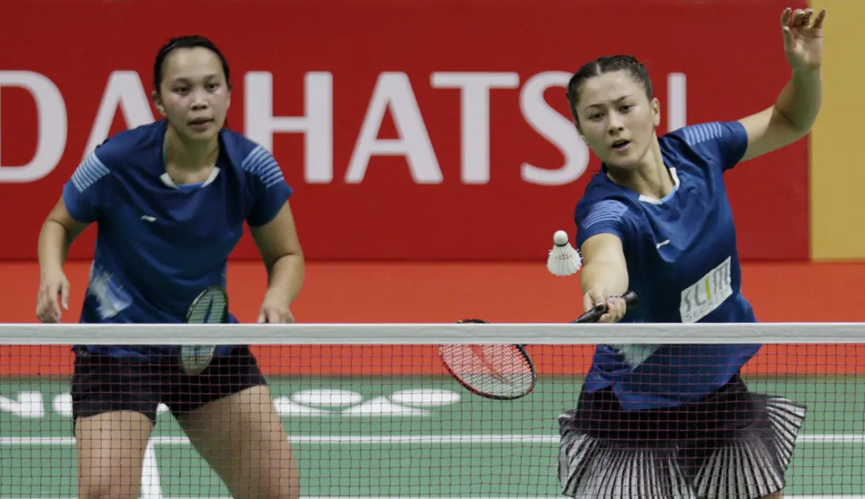 Ganda putri Australia, Gronya Somerville/ Setyana Mapasa saat melawan wakil Jepang, Misaki Matsutomo/Ayaka Takahashi, pada laga Indonesia Masters, Rabu (15/1/2020). Pasangan Australia tersebut kalah 21-13 17-21 21-9. (Bola.com/M Iqbal Ichsan)