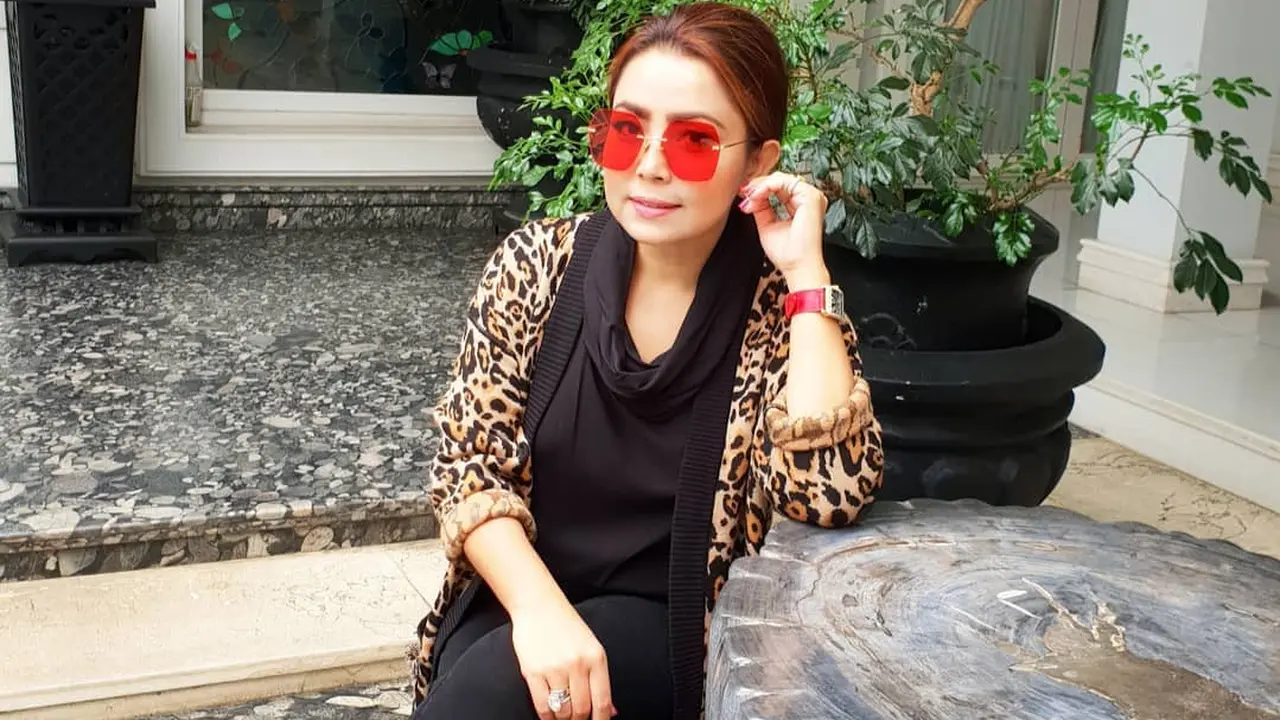 Mayangsari. (Foto: Instagram @mayangsaritrihatmodjoreal)