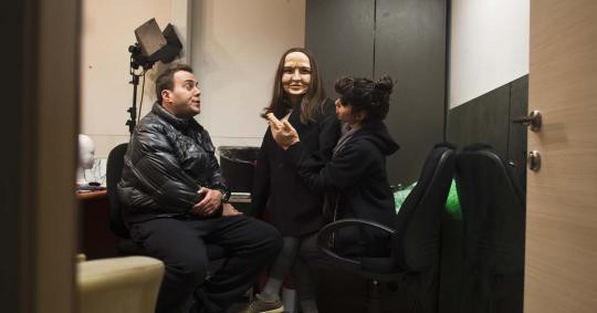 Boneka para politikus Israel tampil di TV