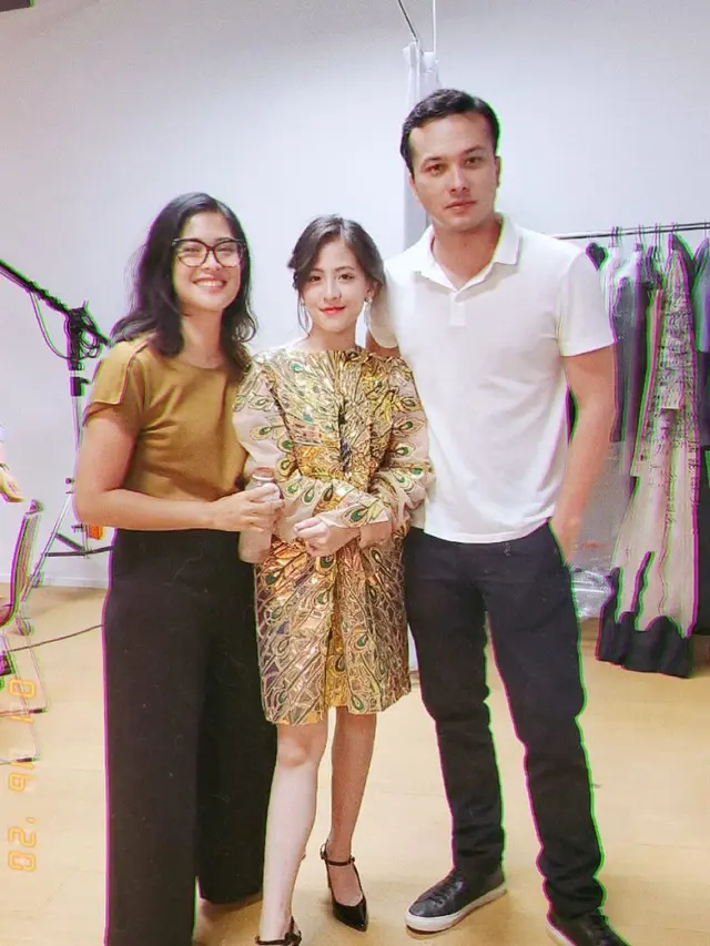 Kedekatan Dian Sastro dan Adhisty Zara ( sumber: instagram/therealdisastr/zaraadhsty)