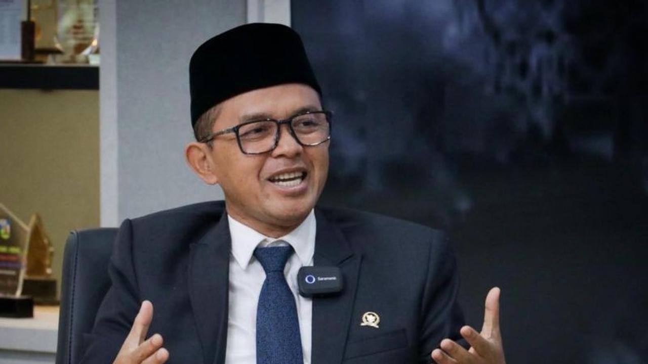 DPR Ingatkan Bahaya Haji Ilegal: Ancaman Deportasi hingga Penjara