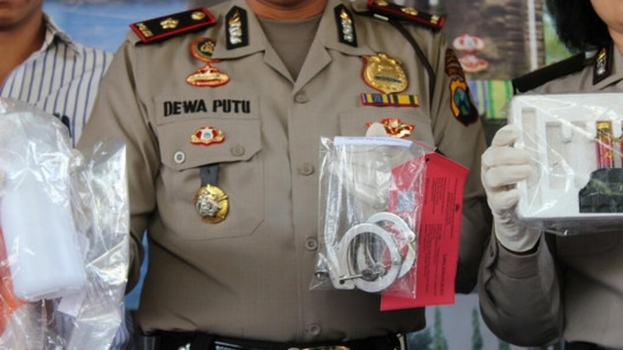 Ini obat kuat dan peralatan tersangka pemerkosaan mahasiswi Malang
