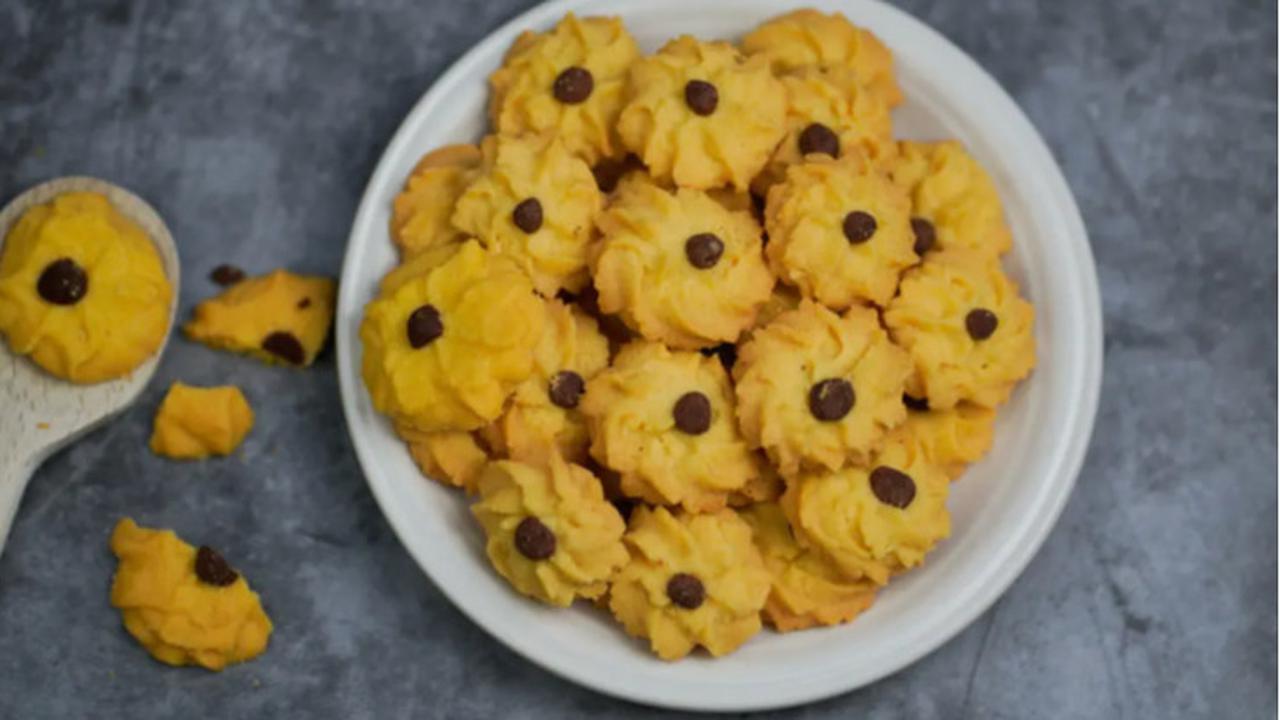5 Cara Membuat Kue Semprit 1 Kg yang Lembut dan Istimewa
