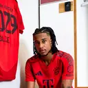 Bayern Munchen Tak Bakal Lepas Michael Olise, Minat Real Madrid Ditertawakan