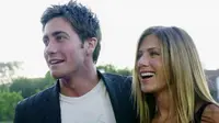 Jennifer Aniston dikabarkan telah menerima cinta Jake Gyllenhaal, dianggap membuatnya nyaman (AP Photo)