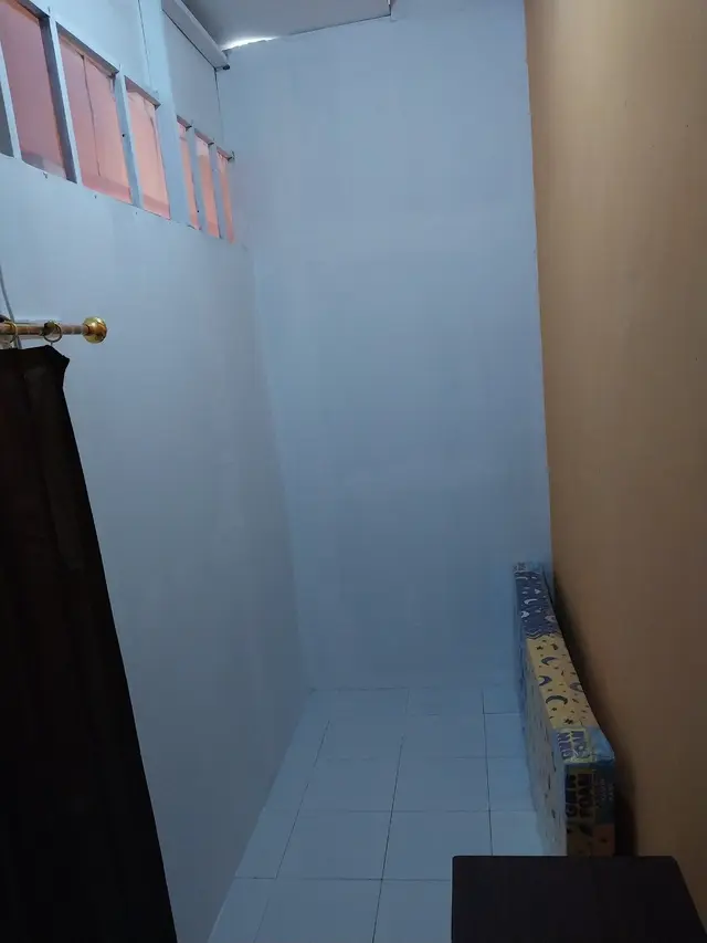 Viral Penampakan Kos-kosan Super Sempit, Harga Sewa Rp 9 Juta Hanya Muat Satu Kasur