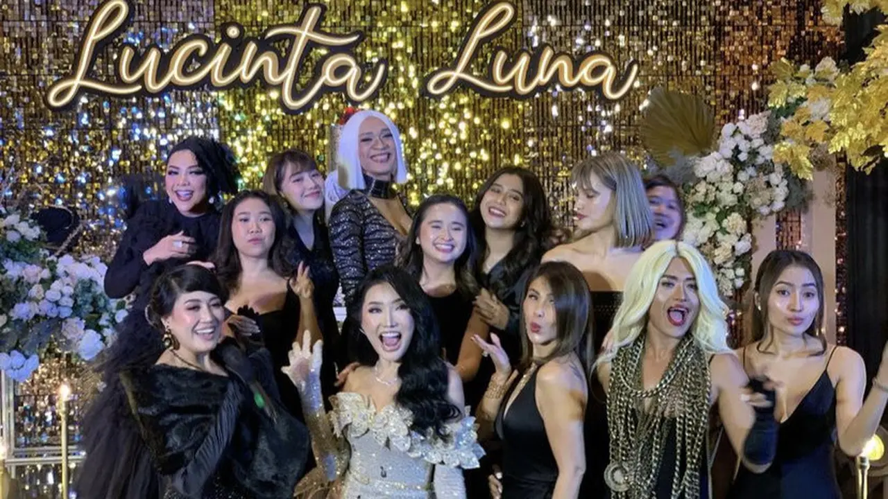 Penampilan Para Tamu Kenakan Pakaian Hitam di Perayaaan Ulang Tahun Lucinta Luna ke-33 