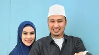 Kartika Putri dan Habib Usman Bin Yahya. (Adrian Putra/Fimela.com)