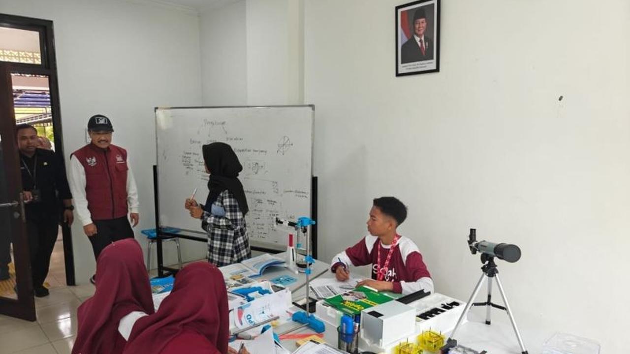 Sekolah Rakyat Banjarbaru Siapkan Siswa Berprestasi untuk Olimpiade Sains Nasional