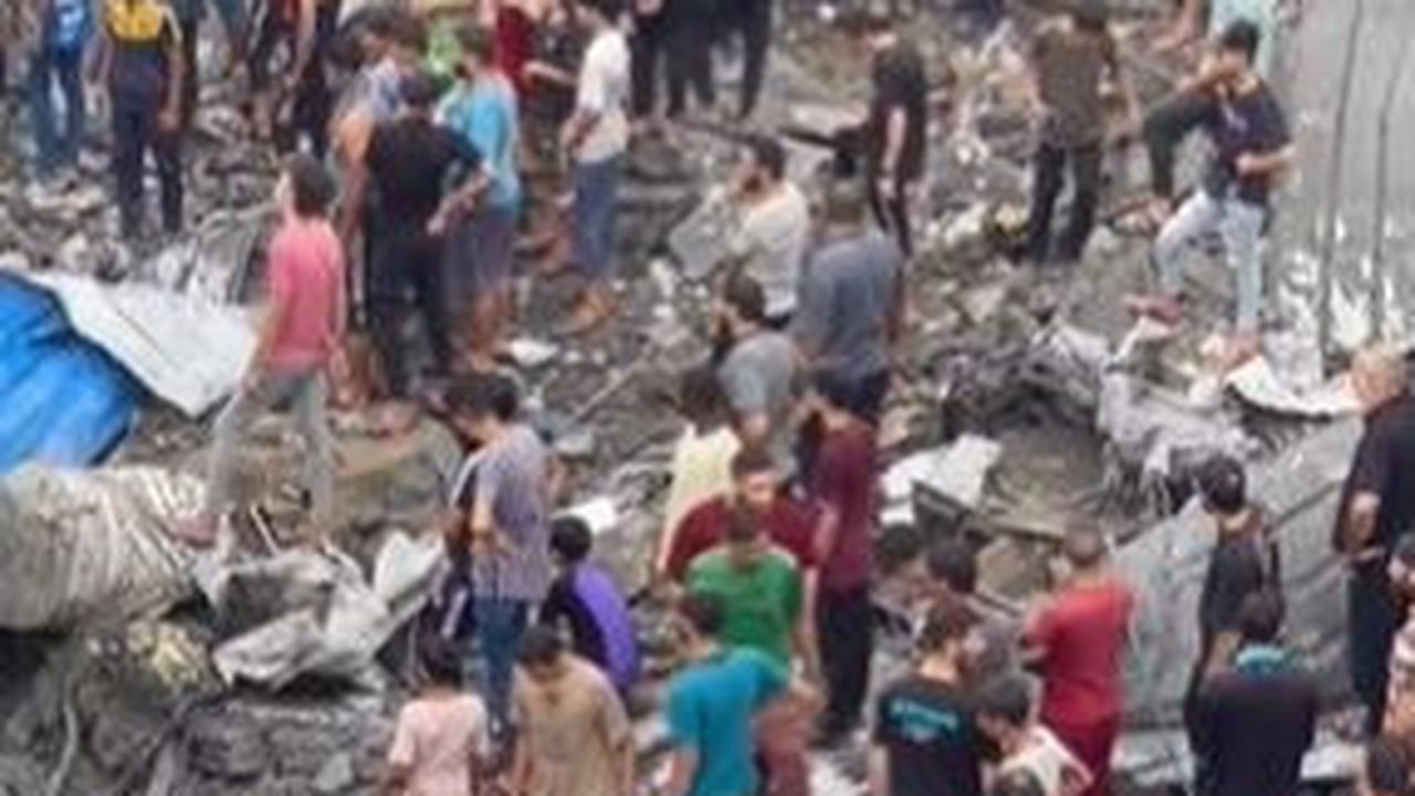 Ratusan Warga Gaza Inspeksi Rumah Mereka yang Hancur Dibom Israel, Kerusakannya Sangat Dahsyat