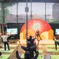 Kegiatan workout sederhana bersama dengan Fitness Trainer yang juga influencer, Salsabila Avinandita pada acara BincangShopee Big Ramadan Sale - Segar dalam Raga, Tenang dalam Jiwa, Rabu, 20 Maret 2024 di Jakarta Selatan. (dok. Shopee Indonesia)