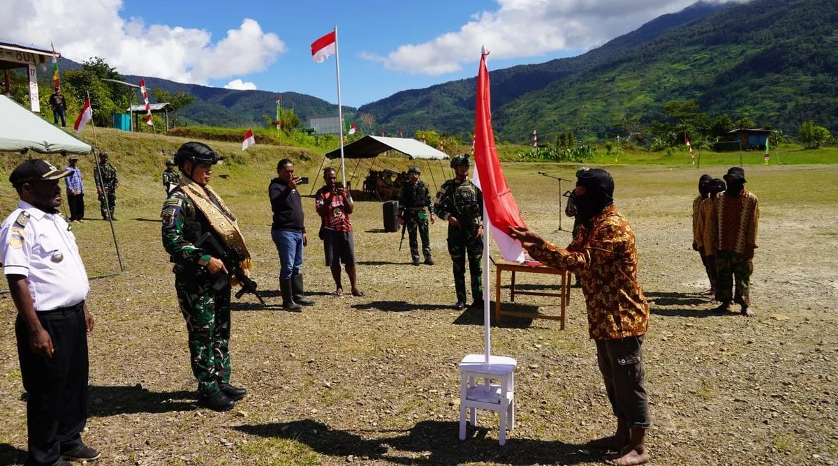 FOTO: Delapan Anggota TPNPB OPM Kiwirok Kembali ke NKRI