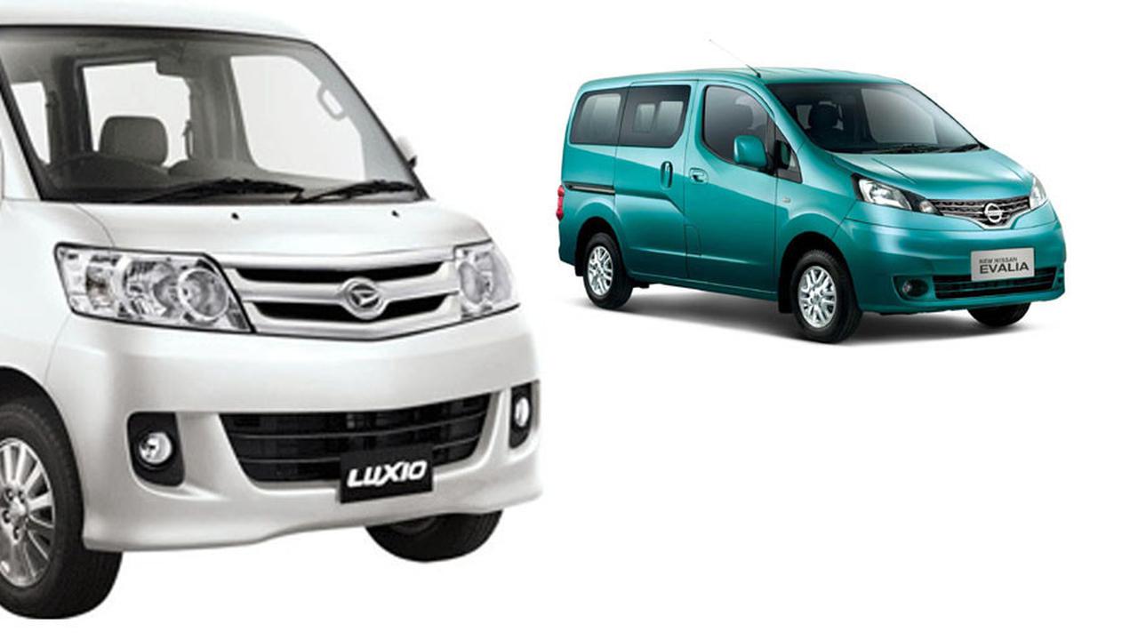 Daihatsu Luxio vs Nissan Evalia