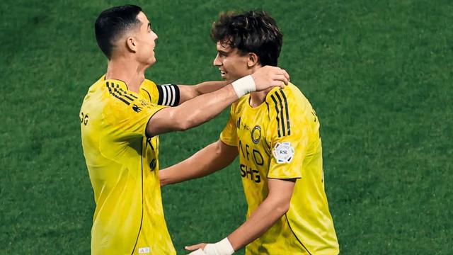 Selebrasi dua pemain Al-Nassr, Cristiano Ronaldo dan Joao Felix