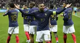 Timnas Prancis masih menjaga hasil sempurna di Kualifikasi Euro 2024 setelah menang telak 14-0 atas Gibraltar di Allianz Riviera Stadium, Nice, Minggu (19/11/2023) dini hari WIB. Lima gol Les Bleus dihasilkan dari dua striker andalan mereka, yaitu Kylian Mbappe yang mencetak hattrick dan Olivier Giroud dengan brace-nya. Dengan hasil ini, Timnas Prancis masih menjaga hasil sempurna di Grup B dengan menyapu bersih 7 kemenangan dari 7 laga yang telah dijalani dan hanya menyisakan satu laga lagi untuk menutup fase grup dengan hasil sempurna. (AP Photo/Daniel Cole)