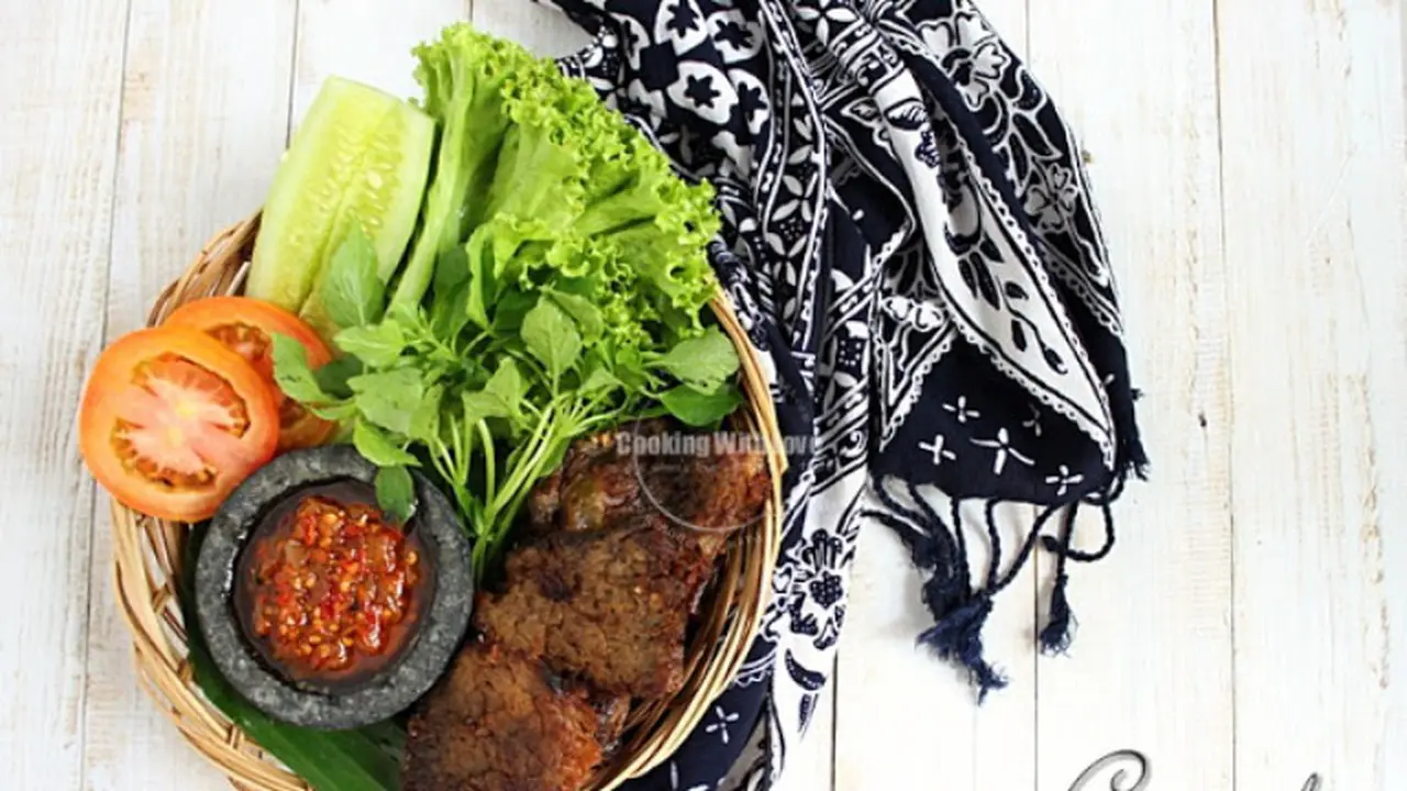 Menu Maksi: Gepuk Daging Sapi