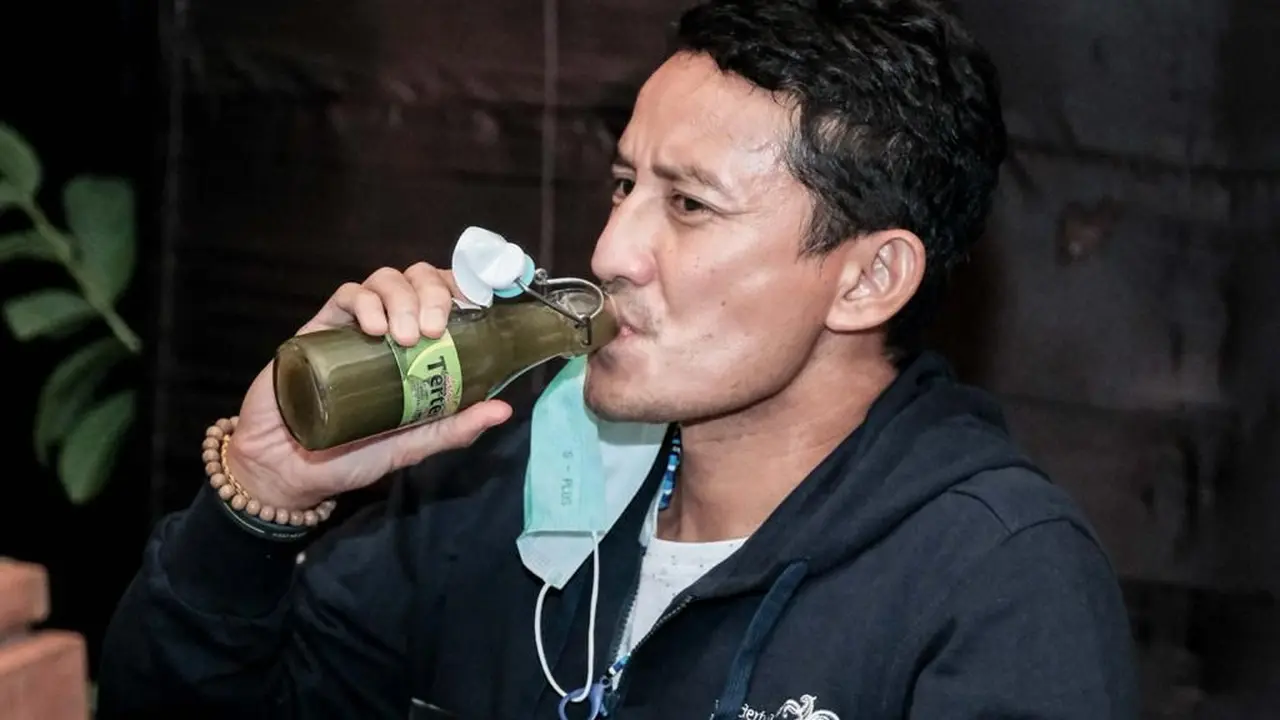 Menparekraf Sandiaga Salahuddin Uno bertemu  Kepala Dinas Pariwisata Bali, I Putu Astawa, serta para pengusaha dari Hipmi dan Kadin.
